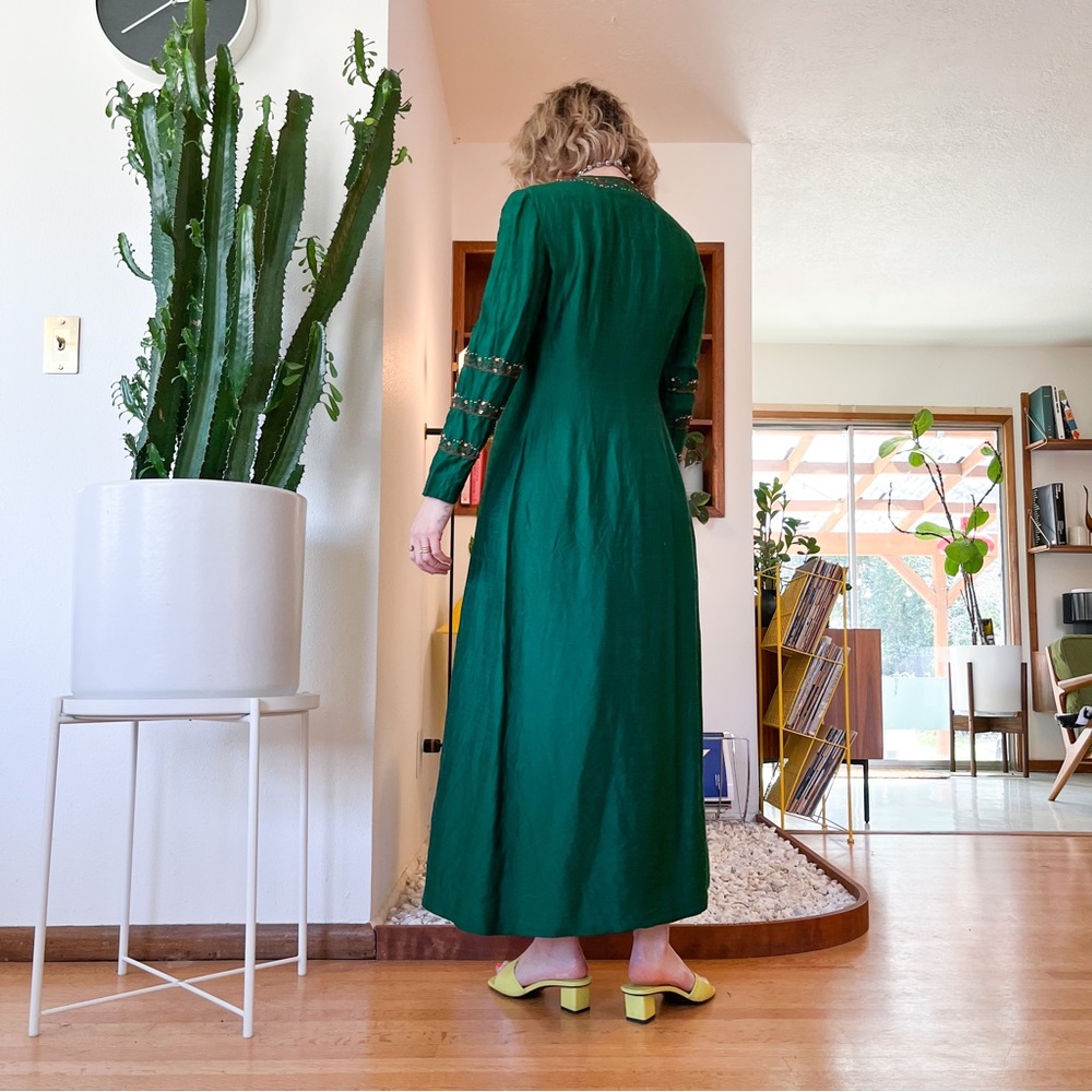 Vintage Beaded Dressing Gown - Picture 7 of 7